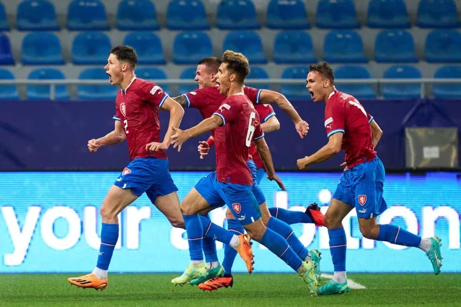 EURO 2023 U21: Luptă strânsă în grupele C și D pentru accederea în sferturi