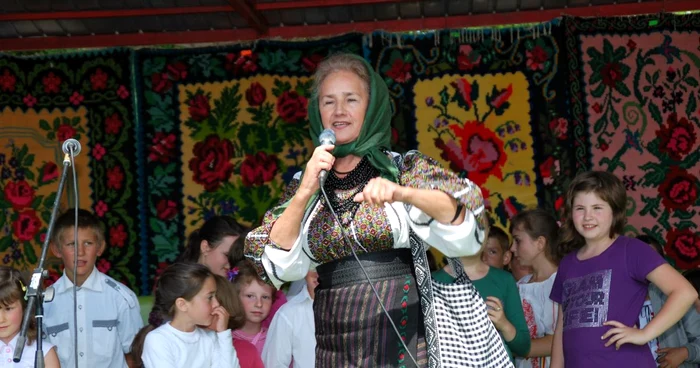 Sofia Vicoveanca va cânta pentru tecuceni. Foto: Adevărul