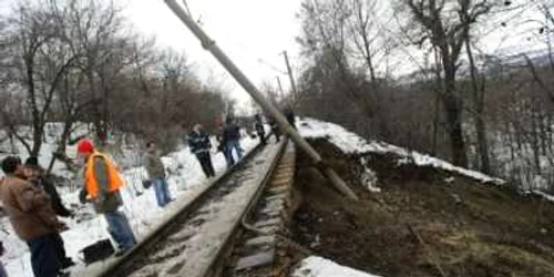 Nouă trenuri deviate