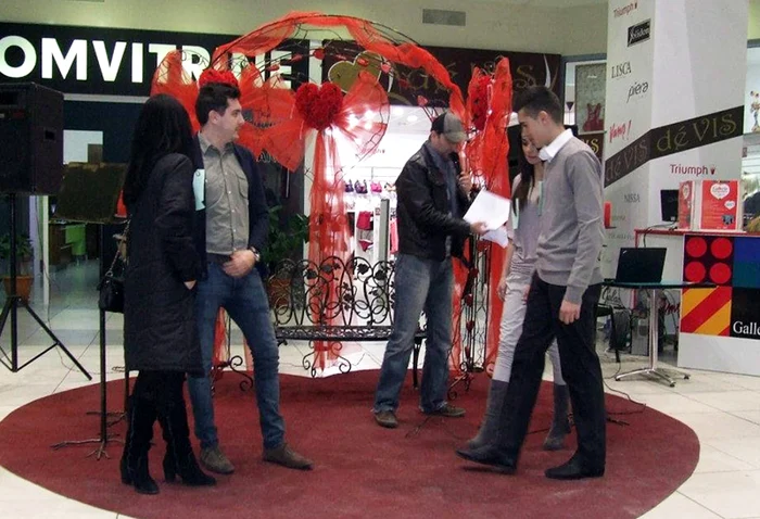 Tinerii îndrăgostiţi din Buzău se pot căsători pentru 24 de ore FOTO: Arhivă