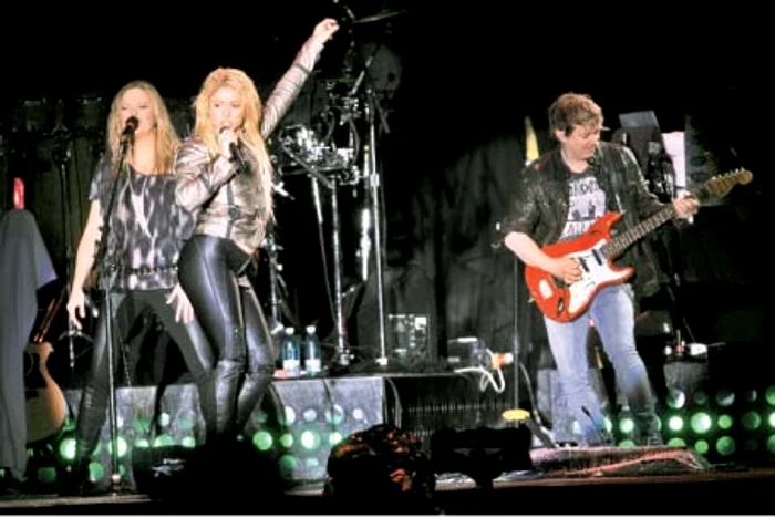 Shakira, un show „fierbinte“ pe o vreme nefavorabilă Foto: Alex Chelba