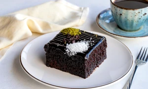 Negresa de post  Sursa foto shutterstock 2145843015 jpg