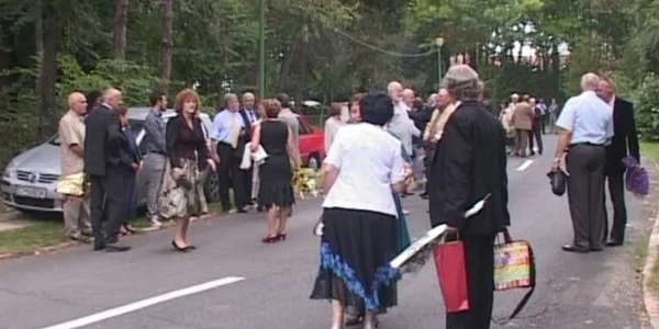 colegii din studentie al lui basescu 