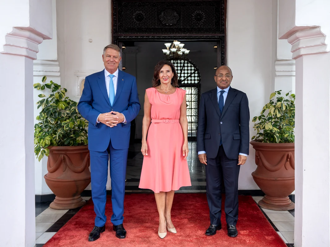 Klaus Iohannis și Carmen Iohannis, primiți de președintele statului Zanzibar. FOTO: Administrația Prezidențială