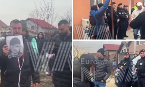 protest intr o comuna din timis dupa ce s a aflat ca copilul de 13 ani care l a ucis pe mario s a mutat intr o casa din comuna foto captura video tele europa nova png
