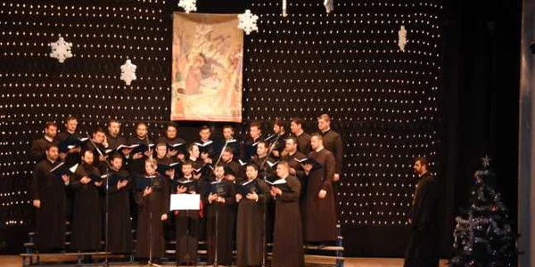 concert colinde palatul culturii