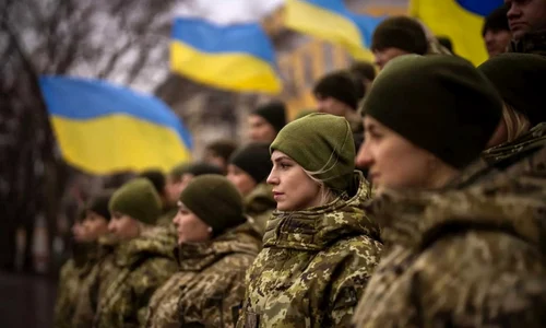 femei soldat kiev jpg