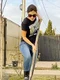 Ioana, în curtea din Dragomirești jpeg