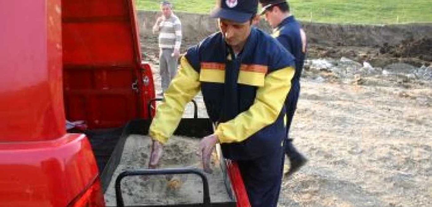 Botoşani: Proiectil descoperit în timp ce săpa fundaţia unei case