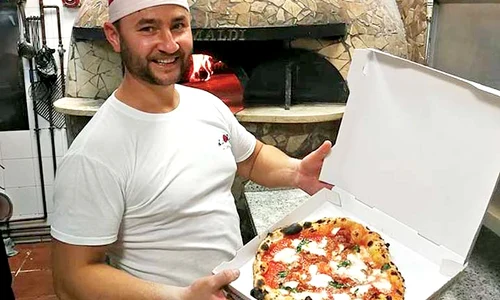 i18 actu 1 pizza1 3col jpeg
