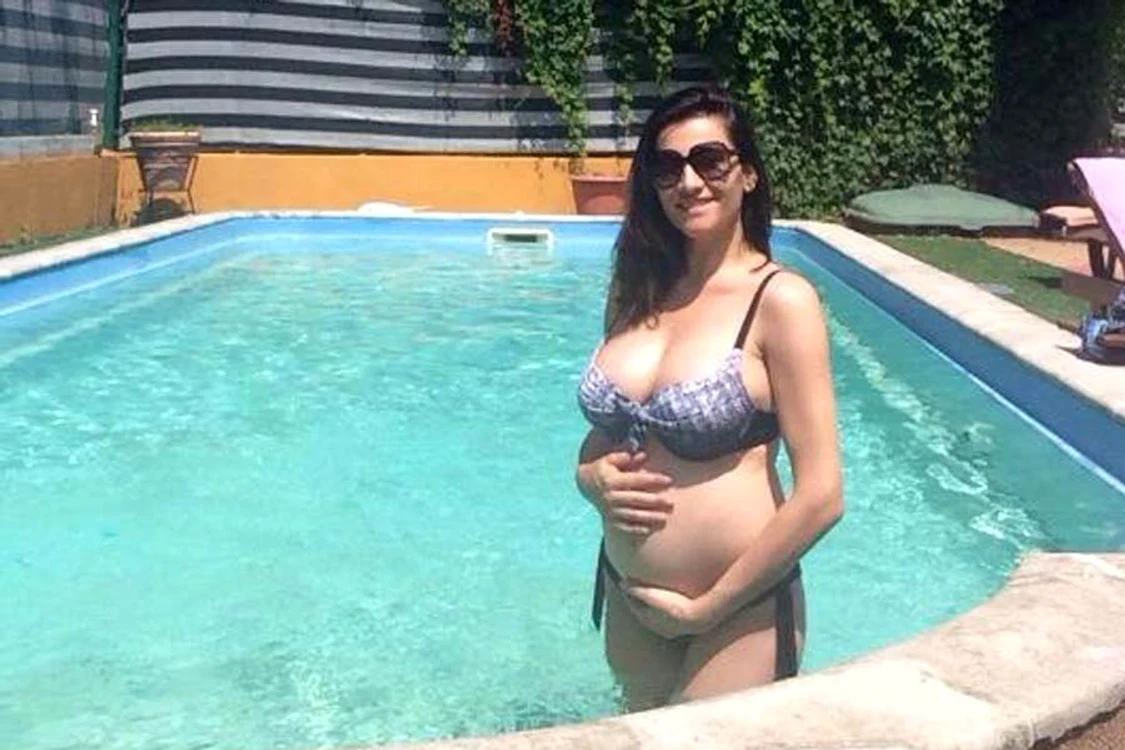 Claudia e  gravidă  în 5 luni