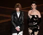 Anna Wintour și Anne Hathaway la Oscar 2026. FOTO: Profimedia