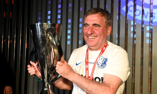 Hagi, Sportpictures jpg