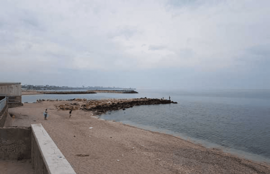 Turist ucrainean dispărut în Marea Neagră, în zona Costinești. Practica kitesurfing