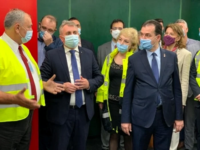 Ministrul Transporturilor și premierul României au asistat la noi probe ale metroului din Drumul Taberei, care nu va fi gata la data anunțatăFoto: Arhivă personală