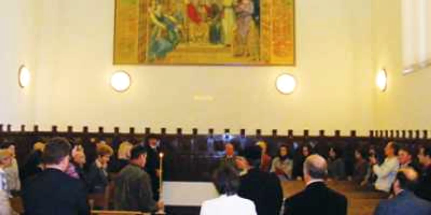 Botoşani: Expoziţie de pictură la Judecătoria Botoşani