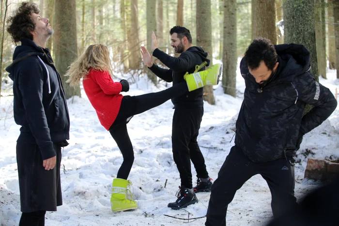 Florin Pastramă şi-a ajutat colegele să se antreneze