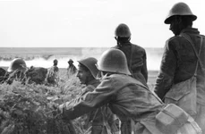 Sodați români la Stalingrad (© Bundesarchiv Bild 101I-218-0501-27)