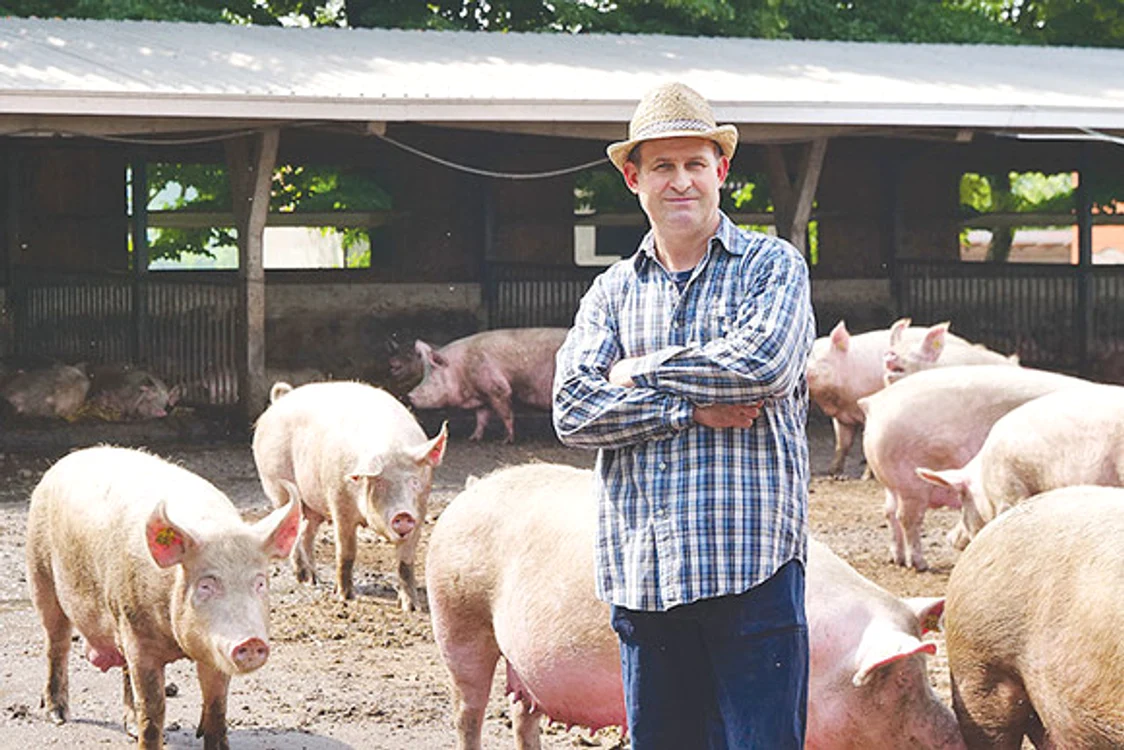 
    Fermierii din ţara noastră întâmpină probleme în creşterea animalelor  