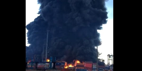 incendiu port Iskenderun turcia jpg
