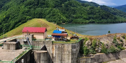 baraj siriu sursa shtiu ro jpg