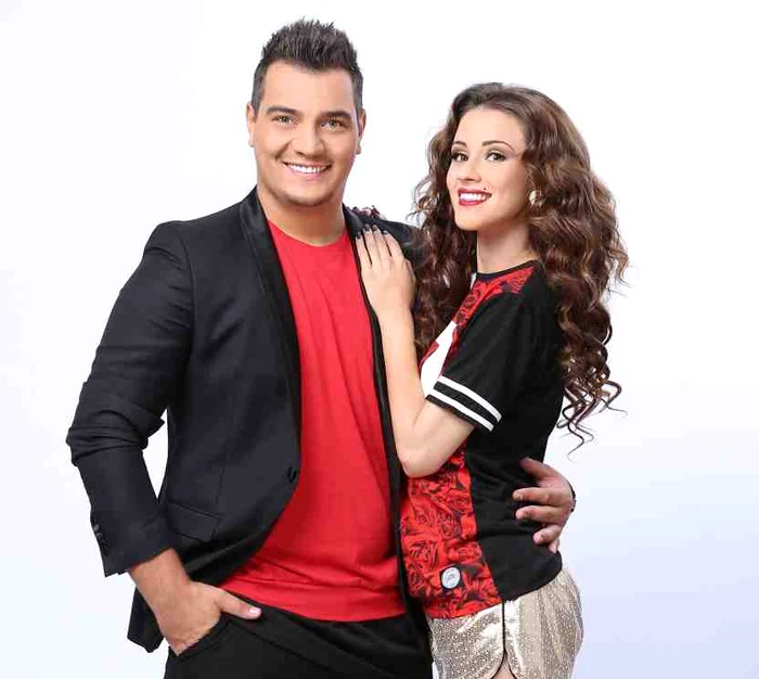 Adrian Cristea - Bursucul şi Ana-Maria Barnoschi vor prezenta "Roata norocului"Foto: Kanal D