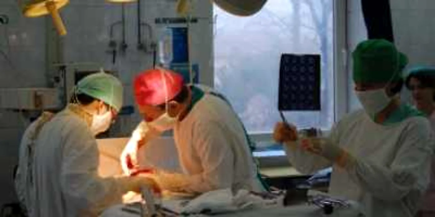 Medicii au ieşeni au încercat să o salveze pe tânără, însă fără succes