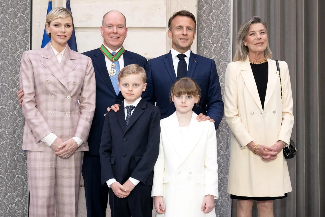O imagine cu Prințesa Charlene de Monaco fericită alături de copiii săi. Éric Mathon/Palais princier