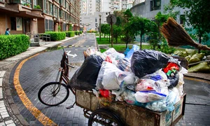 Discursul politic al contrastelor jpeg