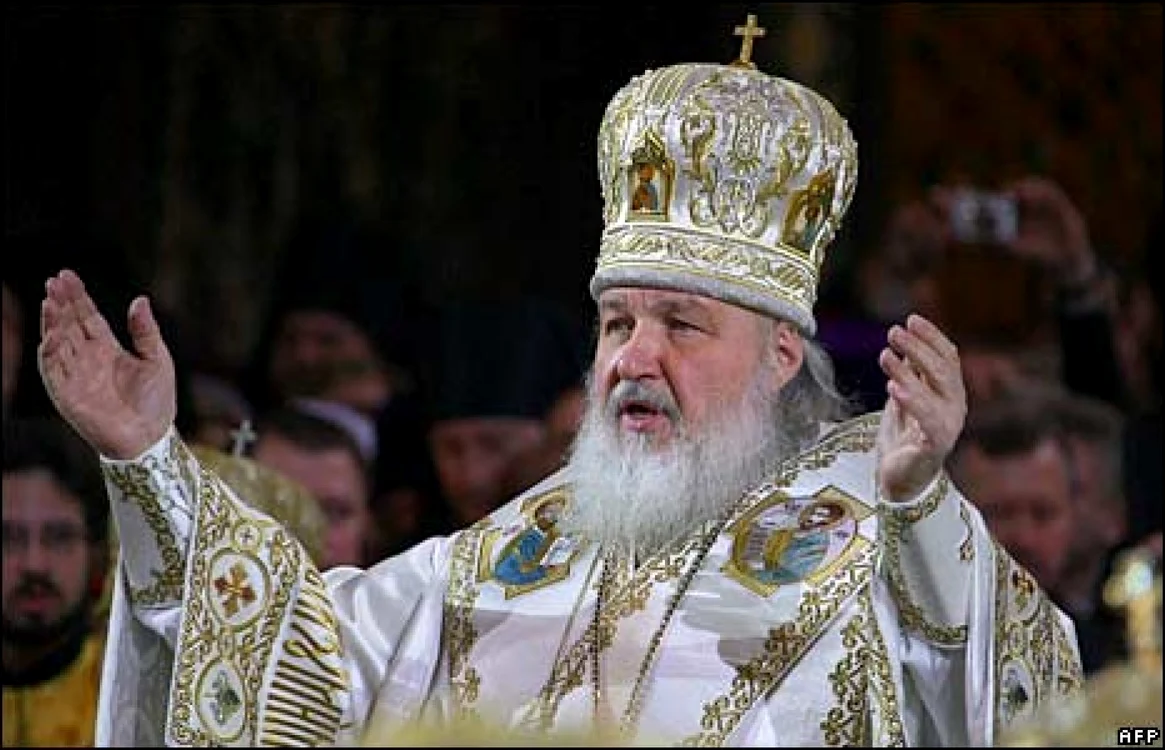 Patriarhul Kirill a îndemnat poporul rus să se roage pentru ca nimeni să nu poată distruge „Sfânta Rusie“