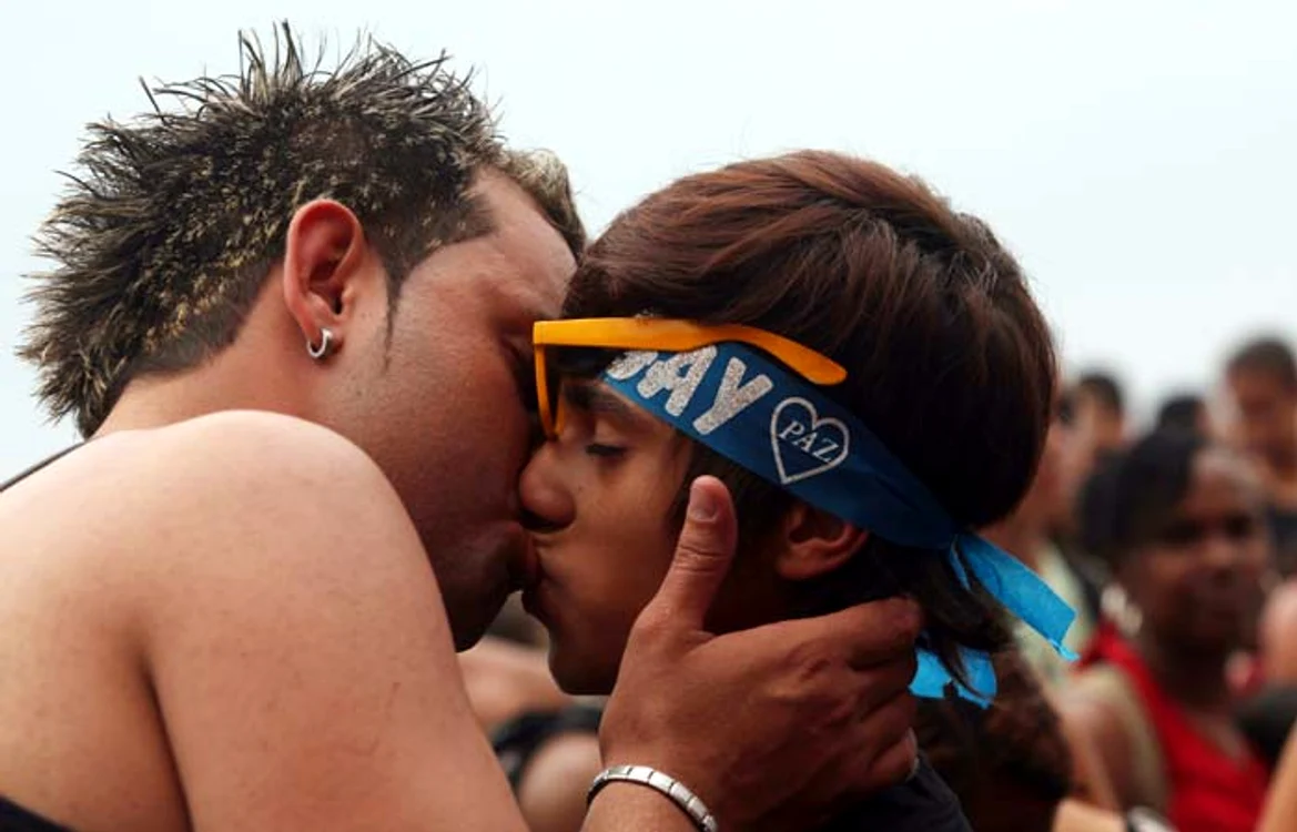 
    Petrecăreţii s-au înfierbântat (Foto Reuters/AFP)  