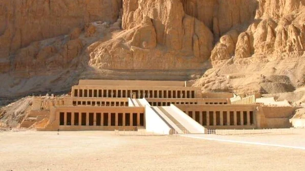 Noi descoperiri în mormântul de sub Templul lui Hatshepsut îi uimesc pe arheologi jpeg