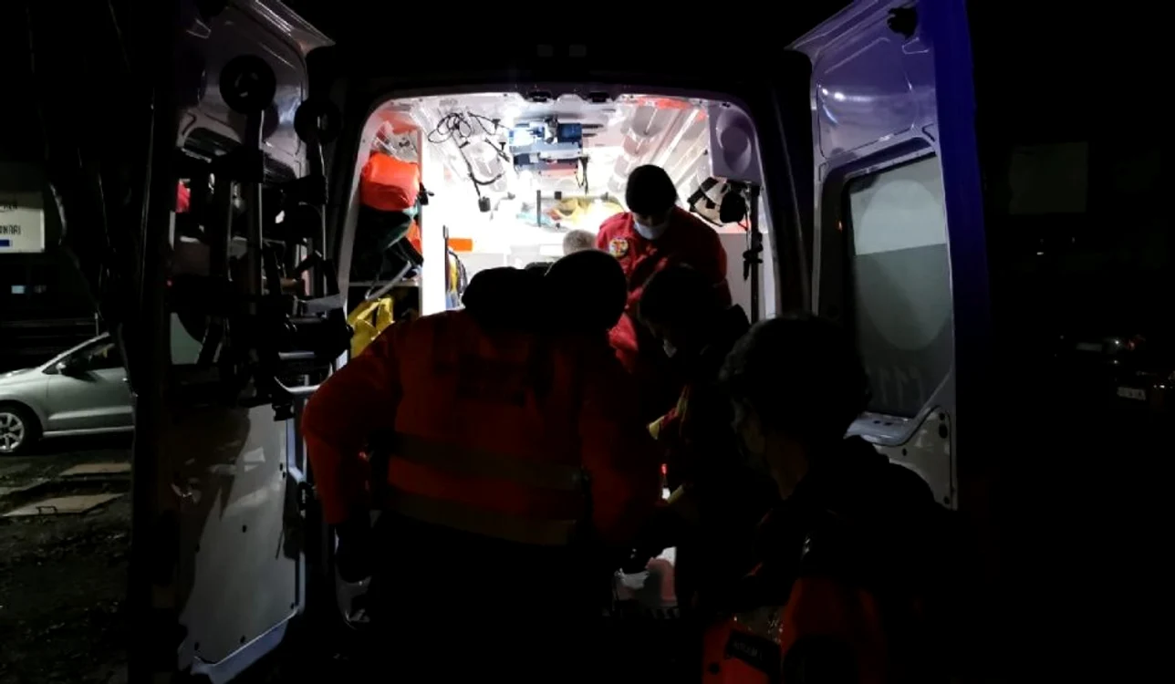 Ambulanțele au transportat 12 victime ale unui accident la spitalele din Sibiu Foto ilustrativ 