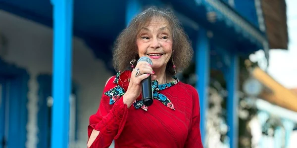 Marina Voica Pagina Artist FB jpg