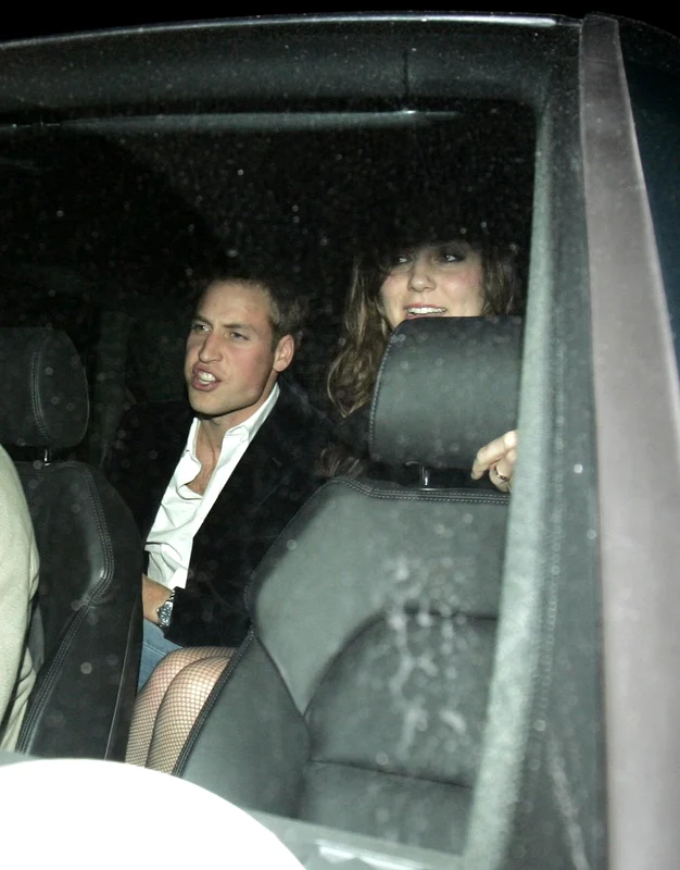 Prințul William și Prințesa Kate, la începuturile relației lor. FOTO: Profimedia