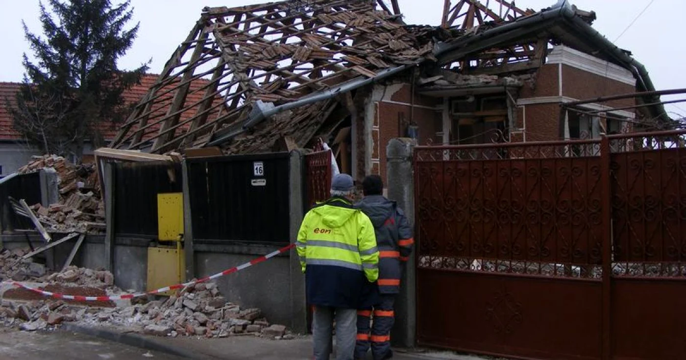 Casa a fost dărâmată de explozie