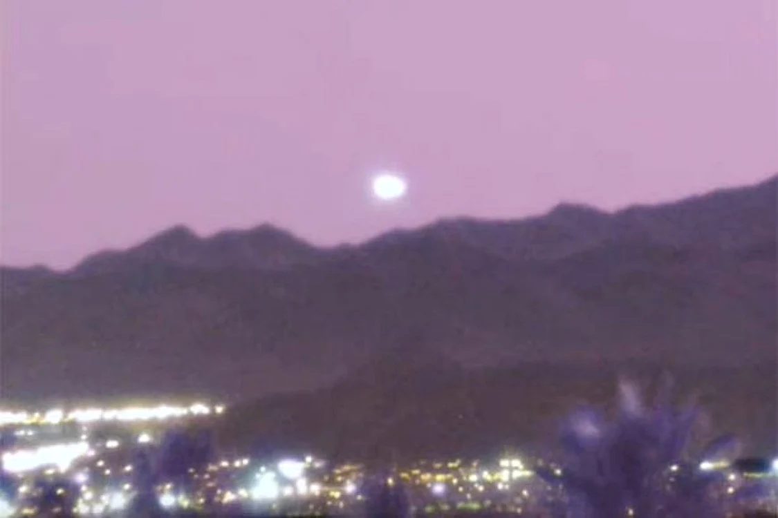 Las Vegas-ul este un centru fierbinte de observaţii asupra unor obiecte starnii FOTO Daily Star