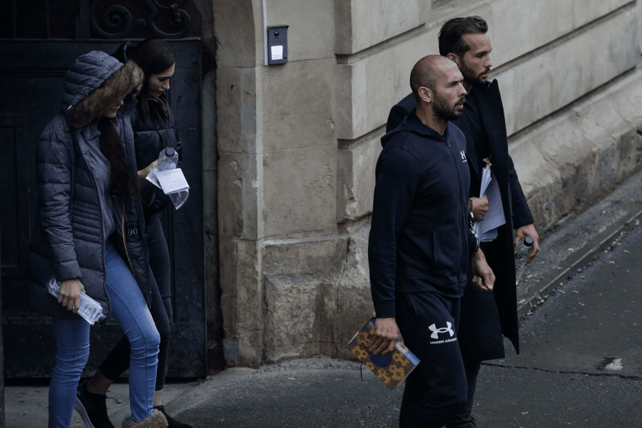 Frații Andrew Tate și Tristan Tate rămân în arest. Contestația milionarilor, respinsă de judecători