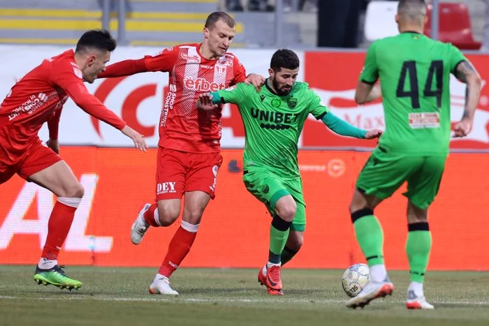 Dinamoviștii au câștigat un punct la Arad, cu UTA (FOTO: Sportpictures)