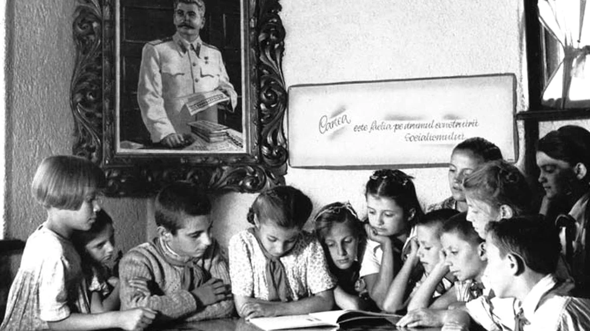 Impunerea modelului stalinist în România Revoluția culturală (1948 1953) jpeg