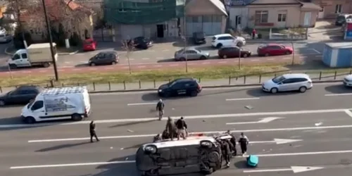 ambulanta rasturnata Oradea, captura video jpg