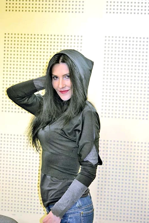 Alina Miola este  noua parteneră  a compozitorului