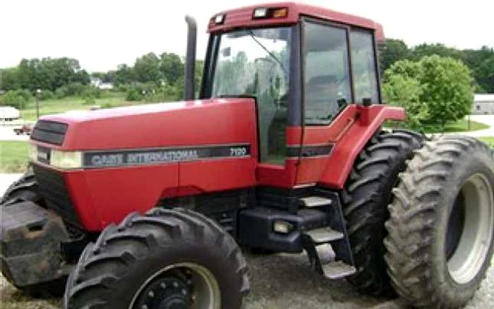 A fost lovit de tractorul condus chiar de unchiul său.