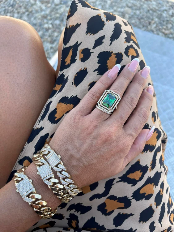 Jojo in Clanul (1) jpg