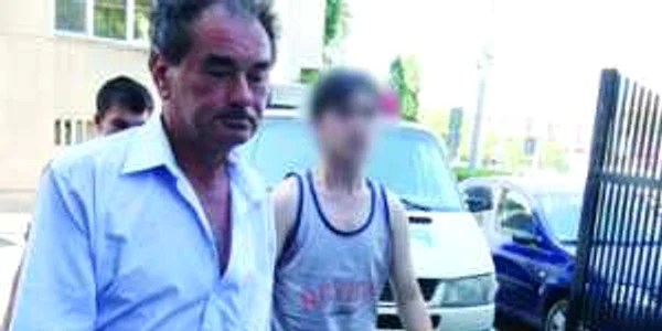 Iaşi: Proces pentru custodia copilului-ucigaş