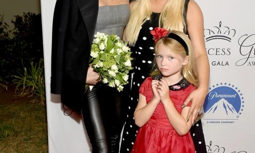 2017 Princess Grace Awards   Special Tribute Event Honoring Stephen Hillenberg jpeg