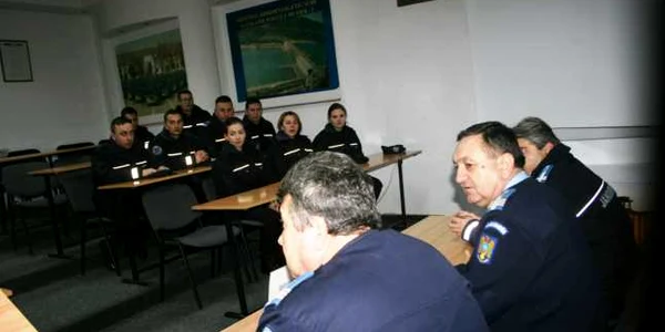 elevi stagiu de practica jandarmeria mehedinti 