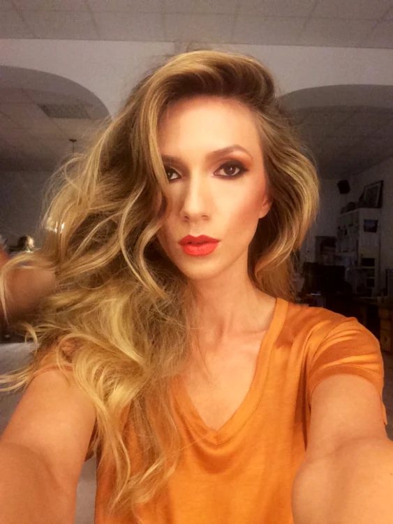 Foto: www.adelapopescu.eu