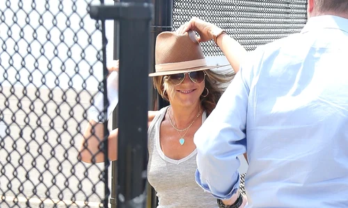 jennifer aniston hepta 3009823 jpg jpeg