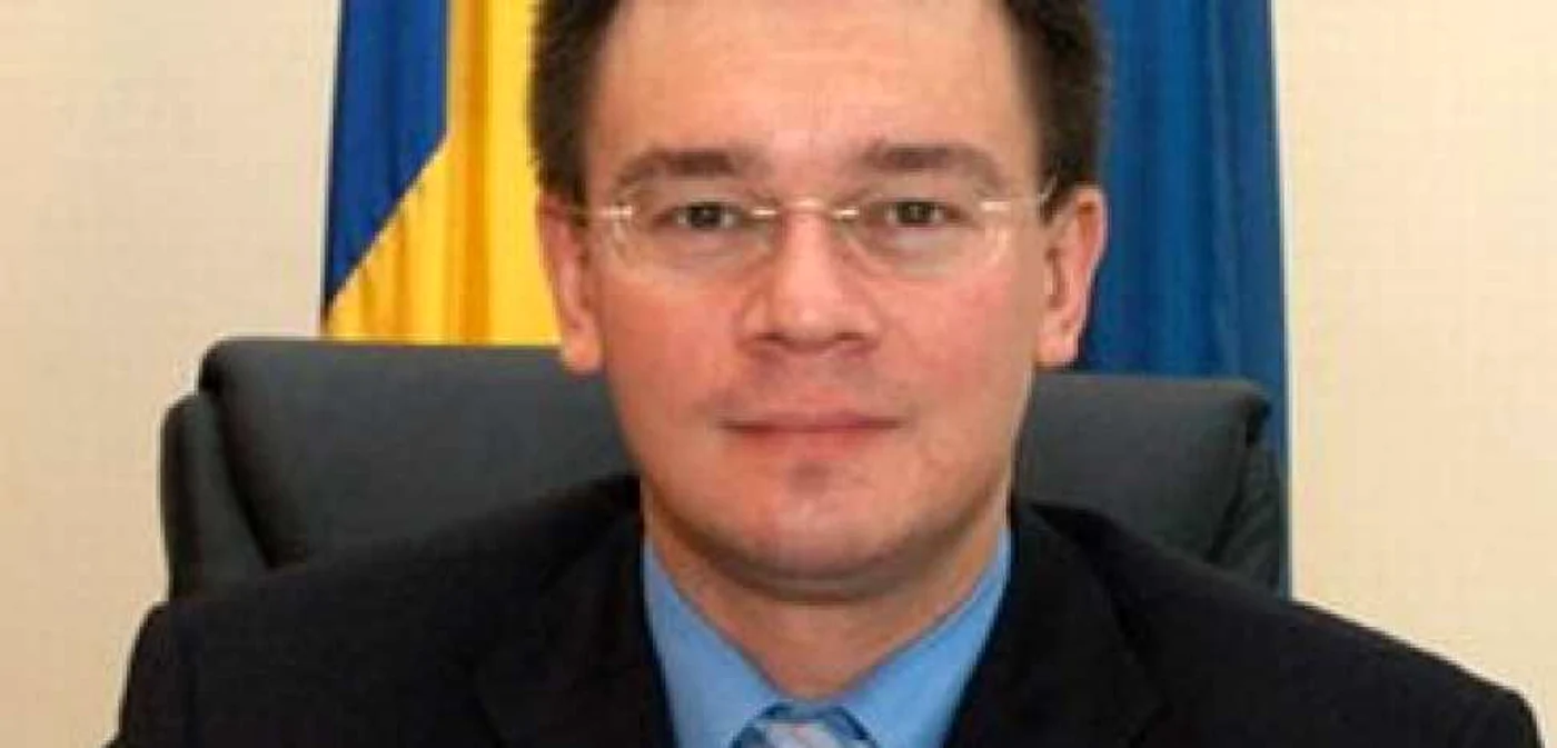 Mihai Răzvan Ungureanu vine "La Masa Adevărului"